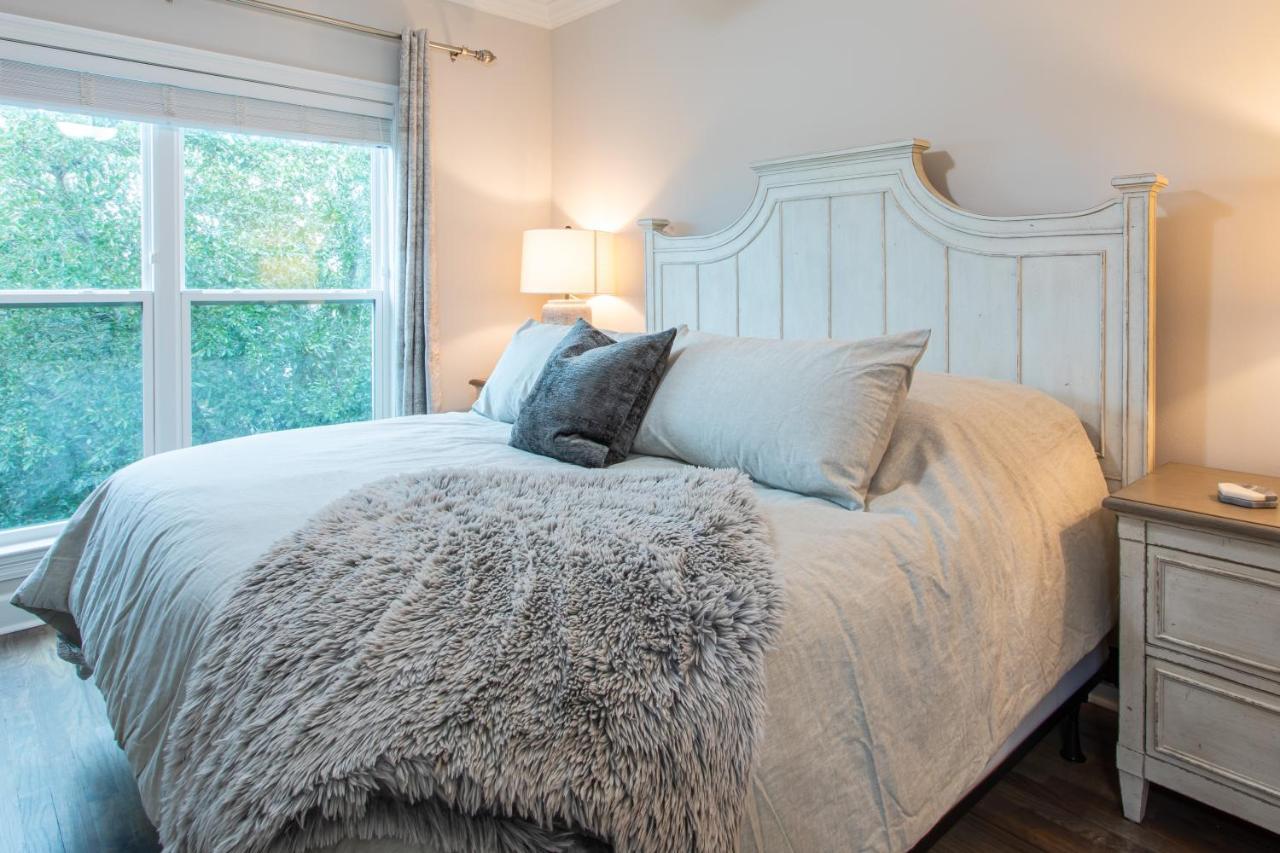 Lux Beatles Themed Beach Home, 5 Min Walk To Beach + Golf Cart, Dog Friendly! دستين المظهر الخارجي الصورة